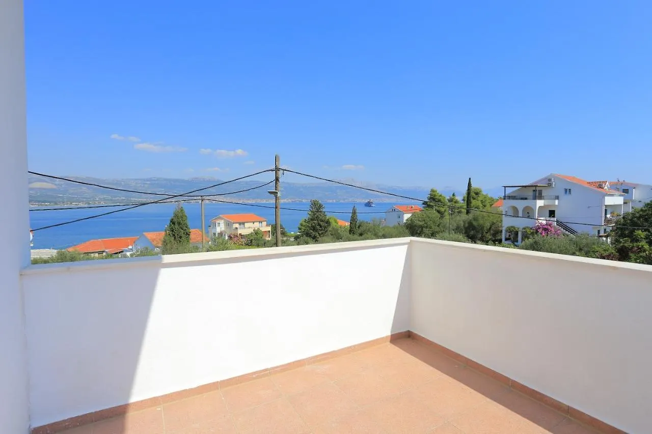 Apartments And Rooms By The Sea Arbanija, Ciovo - 1125 Kroatien